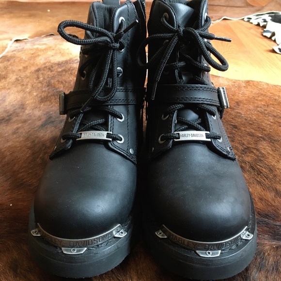 Harley Davidson motorcycle boots - Picture 2 of 4